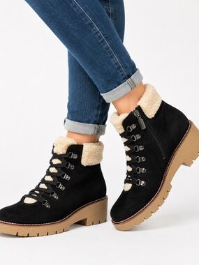 Blondo Waterproof Black Suede Shearling-Lined Hiking Boots Size 7